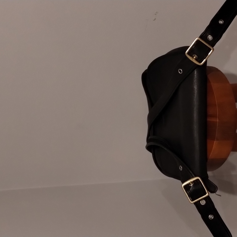 Coach Leather Crossbody Bag Vintage Black Patricia's Legacy Shoulder Bag 9951 - Picture 11 of 17